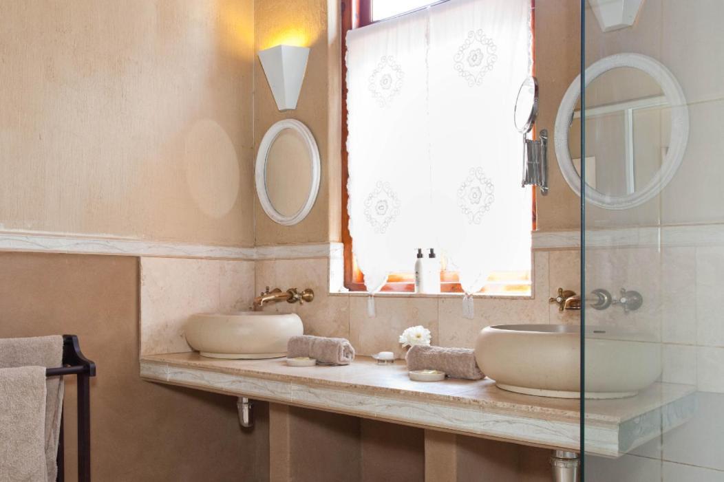 Casa Mori House Bed & Breakfast Stellenbosch Room photo